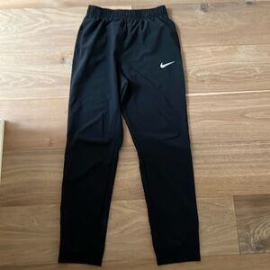 Youth Nike Dri Fit Joggers XL